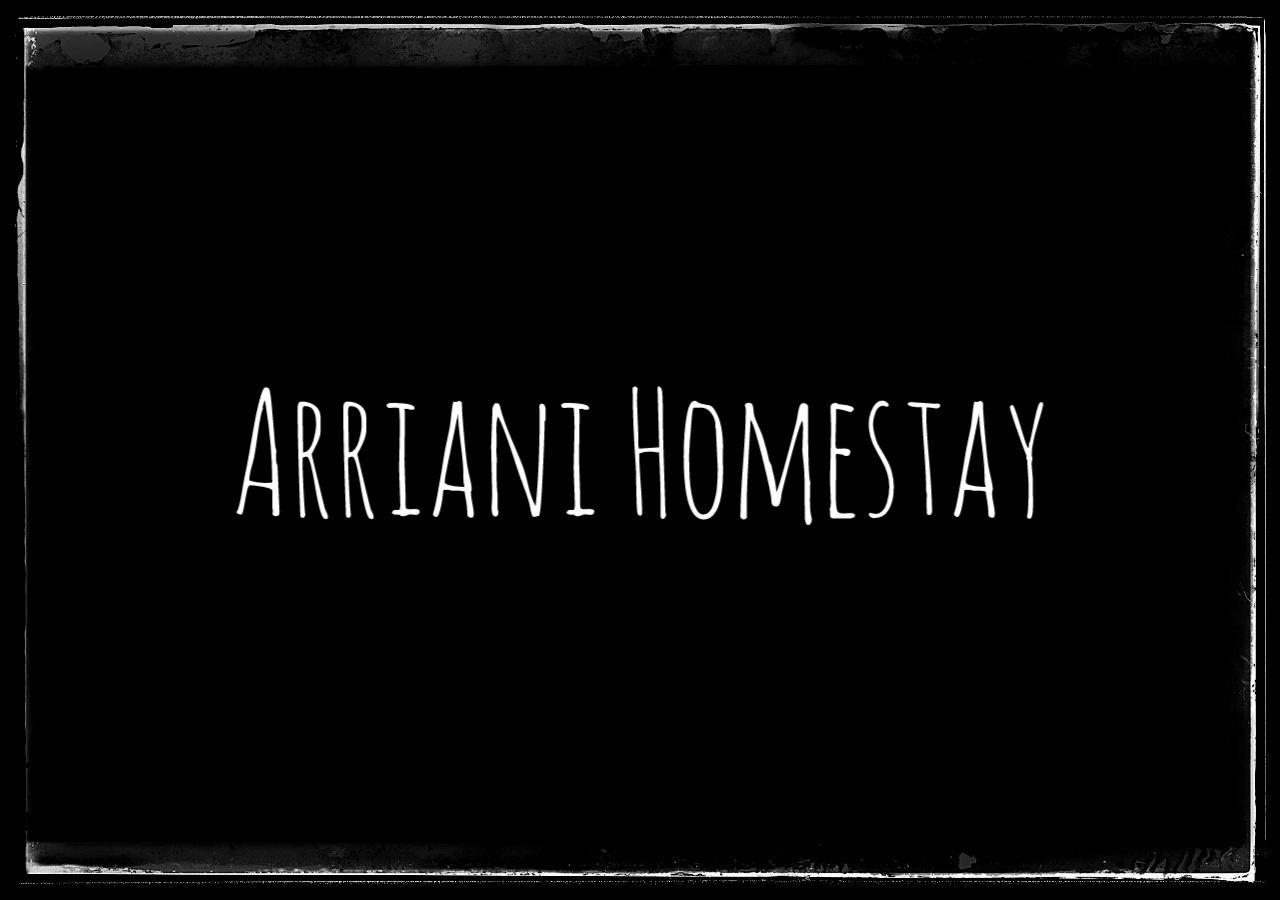 Arriani Homestay Каримунджава Екстериор снимка